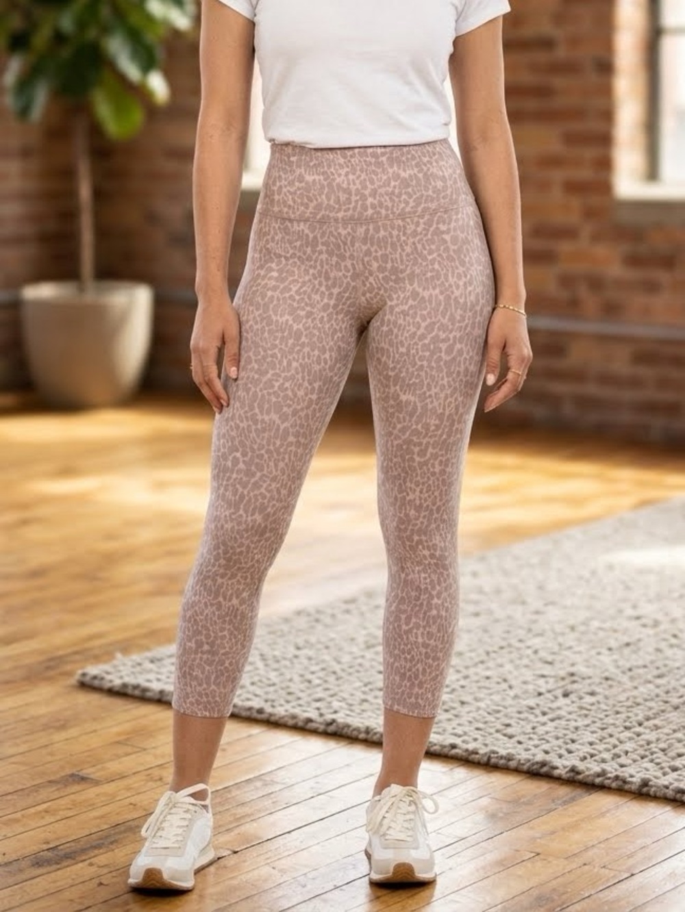 Balance Collection High-Rise Cropped Taupe Animal Print Leggings Size Large
